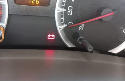 Xe Suzuki Ertiga đang bị lỗi thế này là gì nhỉ?