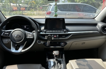 Hỏi về xe Cerato không hiện đồng hồ khi bật lên ?