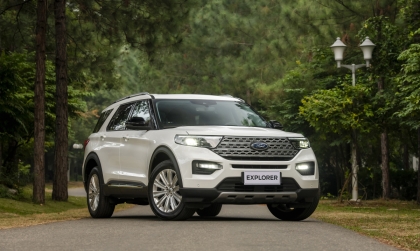 Ford Explorer bất ngờ tăng giá thêm 100 triệu đồng