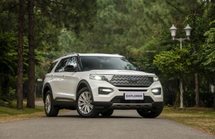 Ford Explorer bất ngờ tăng giá thêm 100 triệu đồng