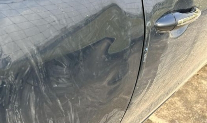 Cerato bị móp cửa thế này thì xử lý sao?