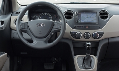 Xe i10 có mùi chua khi bật điều hòa do đâu?