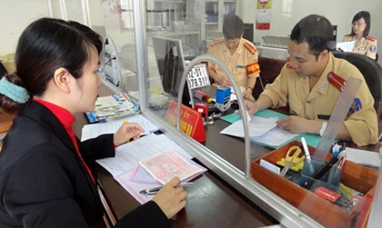 Người dân có thể đăng ký xe tại nơi tạm trú từ ngày 15/8?