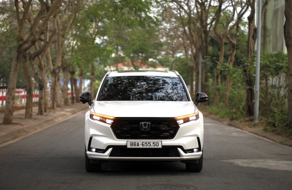 Bảng giá ô tô Honda tháng 5/2024: Honda CR-V nhận ưu đãi gần 150 triệu đồng