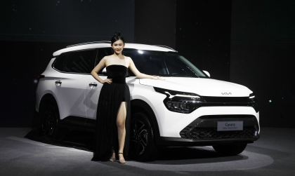 Bảng giá xe KIA tháng 10: KIA Carens được giảm 50% lệ phí trước bạ