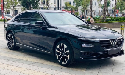 Sao lại có tiếng kêu e e từ khoang máy Vinfast Lux A thế ạ?