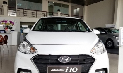 Xin cách chống hấp hơi kính cho Hyundai i10?