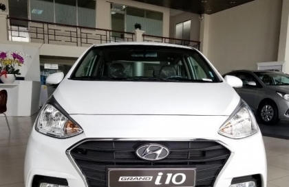 Xin cách chống hấp hơi kính cho Hyundai i10?