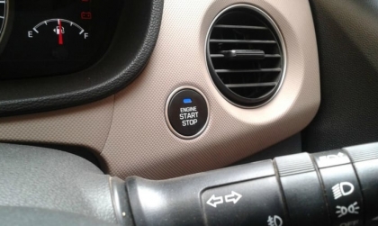 Hỏng nút start xe Hyundai Grand i10 thì phải làm thế nào?