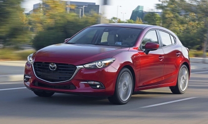 Mazda3 không tắt được đèn sương mù là lỗi gì?