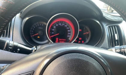 Tua máy Kia Cerato lên cao khi đi trên 110 km/h có sao không ạ?