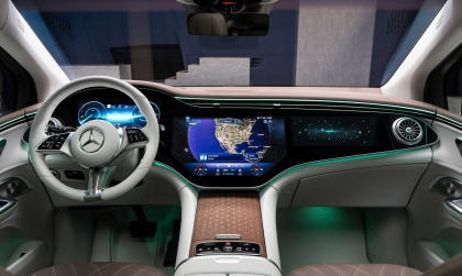 Xe Xanh: Học tập Toyota, Mercedes-Benz Việt Nam công bố giá bán ba mẫu xe điện mới trước khi ra mắt