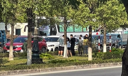 Ảnh TNGT: Tai nạn liên hoàn giữa 4 xe tại Hải Phòng