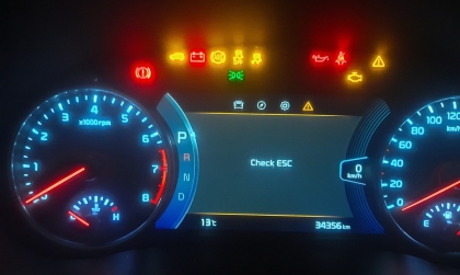 Kia Seltos bị các lỗi hiện trên màn hình thế này là do đâu?