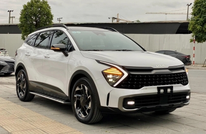 Sportage nên lắp thêm gập gương tự động ở hãng hay bên ngoài ạ?