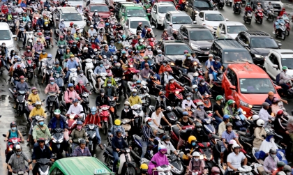 Hà Nội đề xuất kiểm định và thu phí khí thải xe máy