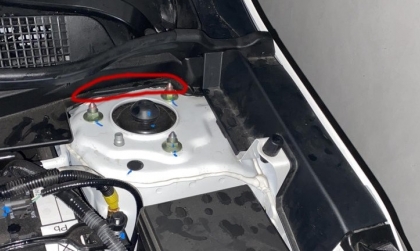 Xin cách xử lý xe CR-V bị ngấm nước vào khoang máy