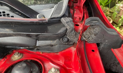 KIA Carens lâu không đi nên không nổ máy được, phải xứ lý thế nào?