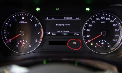 KIA Cerato lỗi cá vàng, đèn báo lỗi động cơ sáng