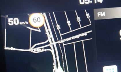 Nên tin số km trên bản đồ hay đồng hồ của Hyundai Accent?