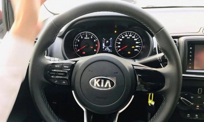 KIA Soluto bị loạn vòng tua thế này có sao không?