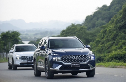 Điểm danh loạt xe giảm giá hàng trăm triệu đồng trong tháng 4