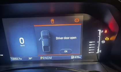 Ford Ranger báo lỗi động cơ, cần xin tư vấn ạ!