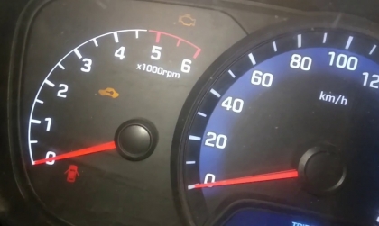 Lỗi này của Hyundai Tucson là sao các bác nhỉ?