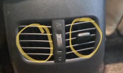 Xe Kia Cerato mất cần gạt cửa gió thì xử lý thế nào?