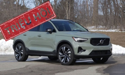 Triệu hồi Volvo XC40 tại Mỹ do mất xi nhan bên trái