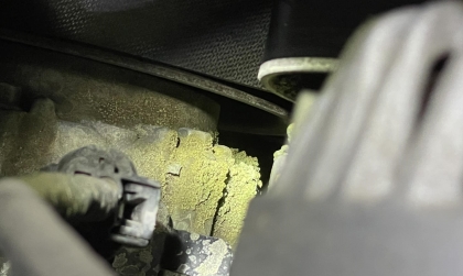 KIA K3 bị thế này có phải bị rò nước làm mát?