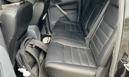 Ford Ranger 2015 bị mùi thì phải làm thế nào?