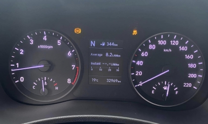 Hyundai Accent cứ bị hiện 2 đèn báo lỗi này là sao?