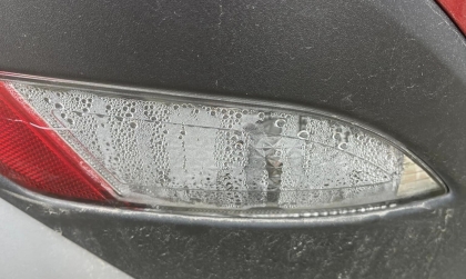 Hyundai Creta bị đọng nước ở trong đèn thì xử lý sao?