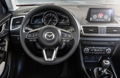 Mazda3 bị rung vô lăng và đầu xe khi trên 100 km/h là vấn đề gì?