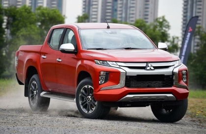 Triton bị kêu như gió lùa khi chạy trên 70 km/h là do đâu?