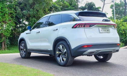 Tình trạng xe Beijing X7 thế này có phải lỗi giảm xóc không?