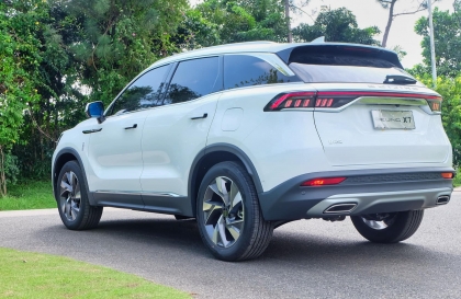 Tình trạng xe Beijing X7 thế này có phải lỗi giảm xóc không?
