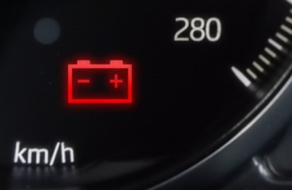 Xe Tucson của em đã phải thay ắc quy chưa ạ?