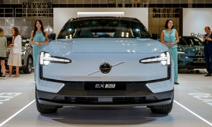 Trước khi về Việt Nam, Volvo EX30 tiếp tục có mặt tại Singapore 