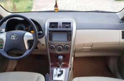 Xin cách xử lý mùi hôi trong nội thất của Corolla Altis?