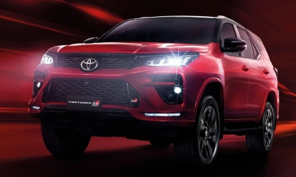 Toyota Fortuner GR Sport có bản nâng cấp mới