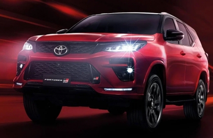 Toyota Fortuner GR Sport có bản nâng cấp mới