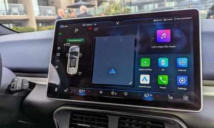 Xin tư vấn xe VinFast VF 8 bị mất âm thanh với Apple Carplay