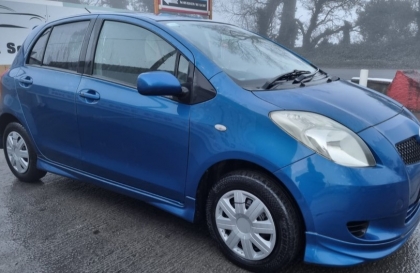 Vô-lăng xe Yaris bị thế nào phải làm sao?