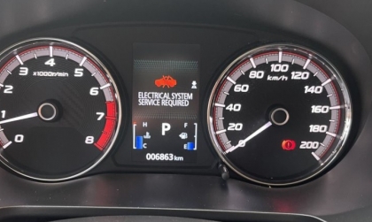 Có ai gặp tình trạng xe Xpander 2020 bị lỗi điện thế này chưa?