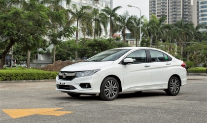 Xe Honda City bị kêu khi đi qua ổ gà là bị sao?