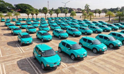 Taxi Xanh SM chính thức hoạt động tại Lào