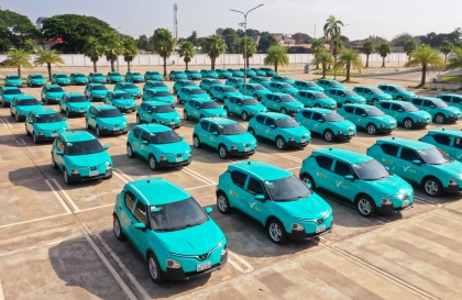 Taxi Xanh SM chính thức hoạt động tại Lào