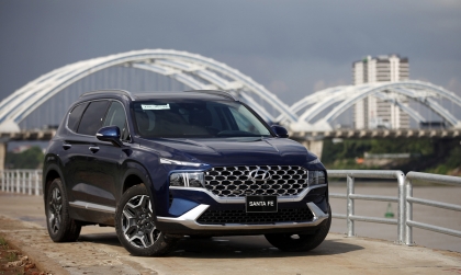 Bảng giá xe Hyundai tháng 7: Hyundai Santa Fe giảm hơn 100 triệu đồng tại đại lý